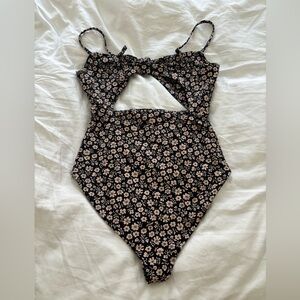Sea New York - New swimsuit with cutout, knotted top and adjustable strap